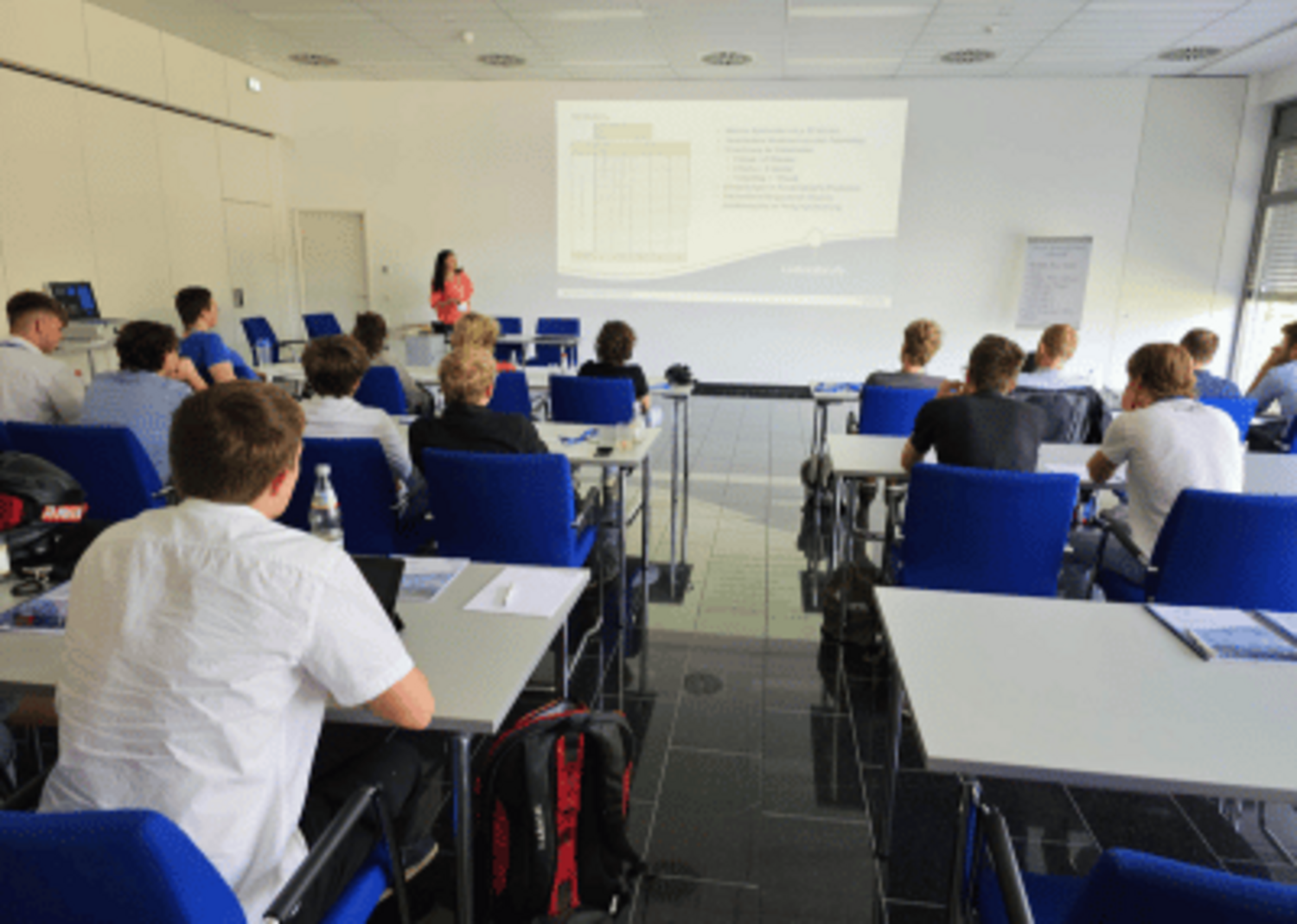 Gewerbeschule Mosbach zu Besuch bei MPDV