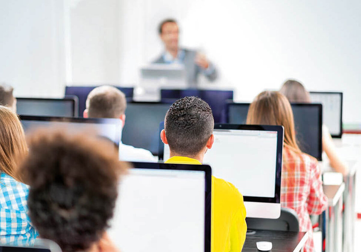 Ausbildung & Trainings
